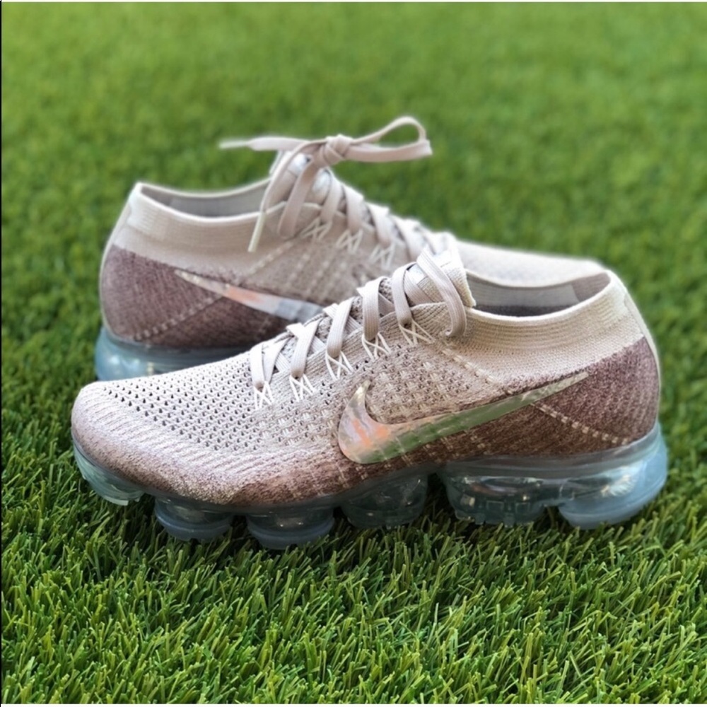 ❗️LAST OFFER❗️ Nike Air Vapormax Flyknit - Picture 2 of 6